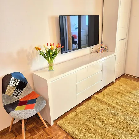 Lopar Apartment